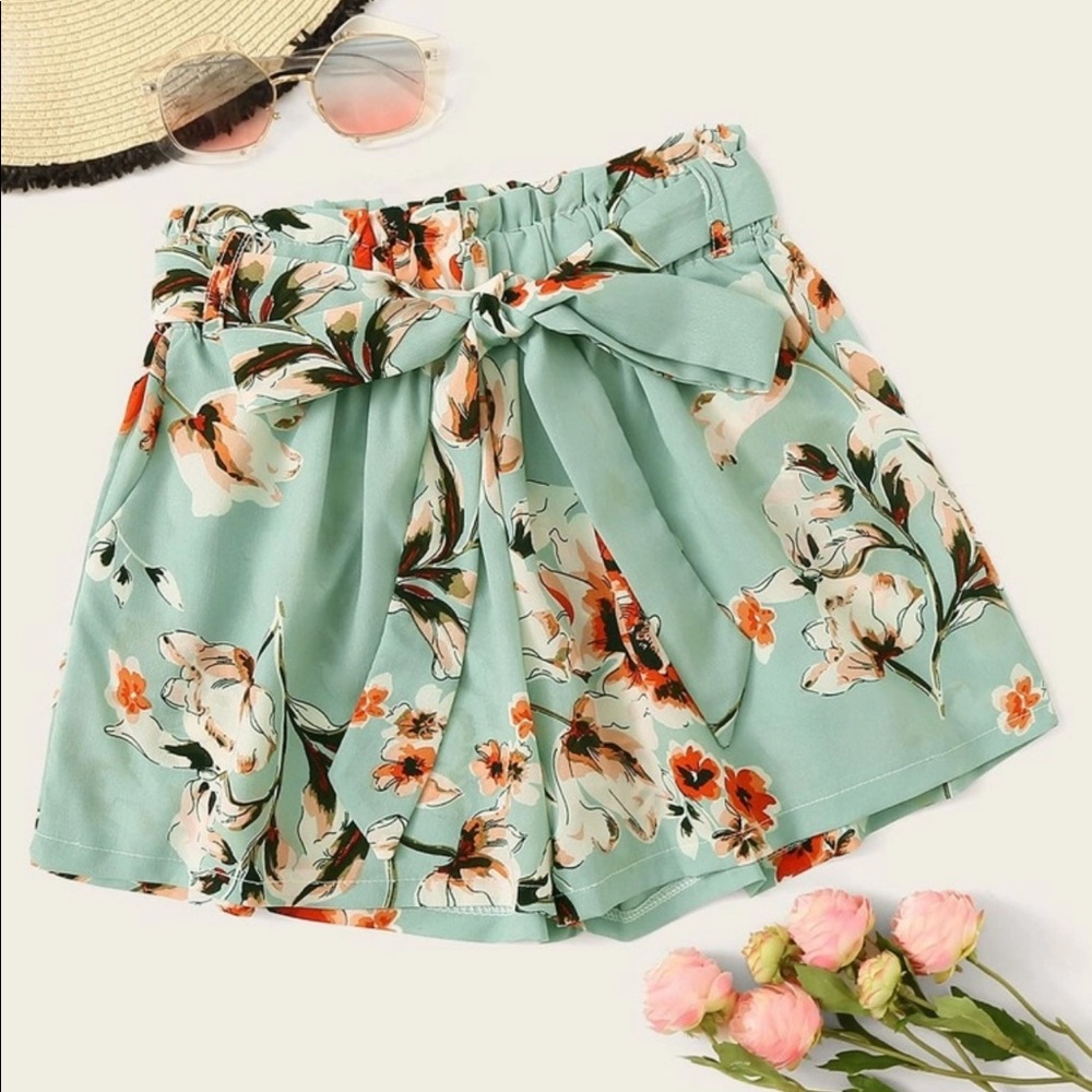 💚Floral Shorts💚